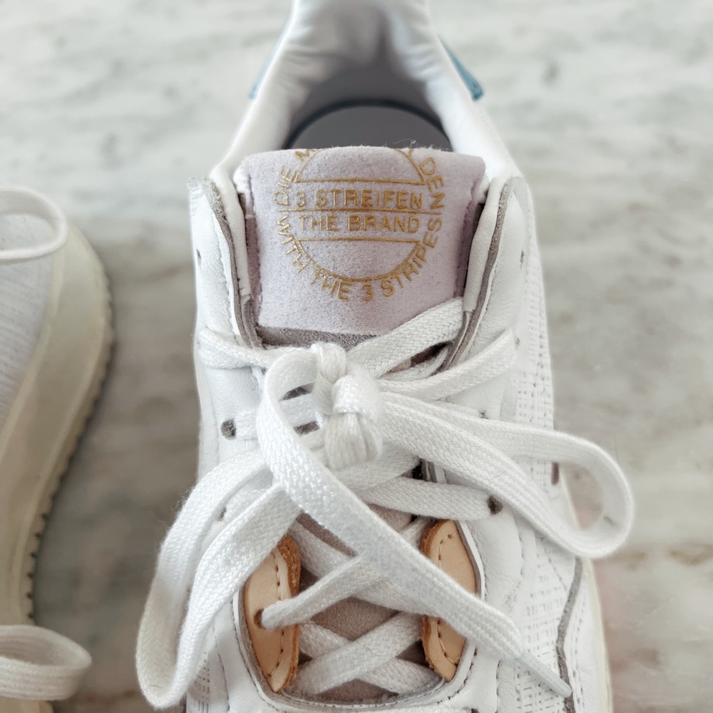 adidas originals sc premiere sneakers in off white